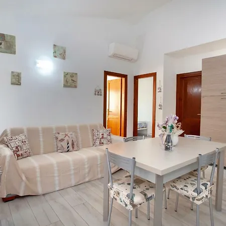 Feriehus Villino Grosseto San Teodoro (Sardinia)